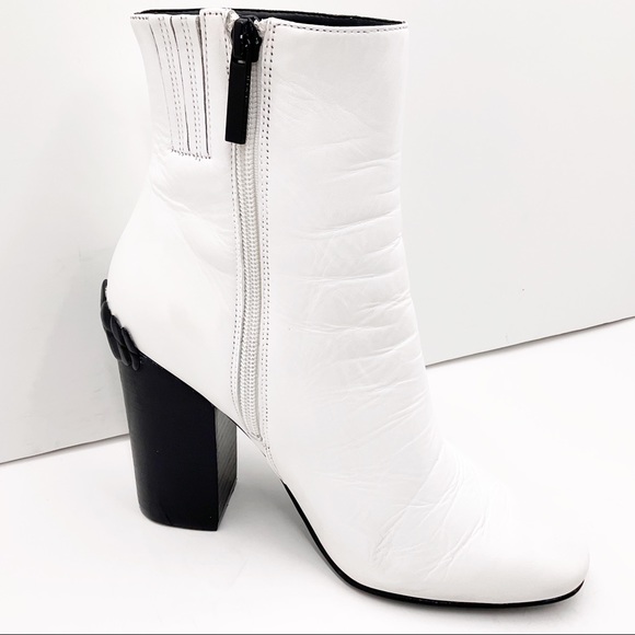 {Kendall + Kylie} Haedyn Leather Boots - Picture 2 of 16